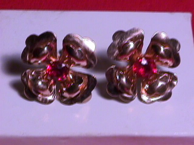 Sterling (Gold Wash) Screw-Back Earrings