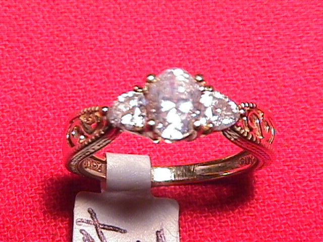 14K Solid Gold & CZ Ladies Ring Size 7