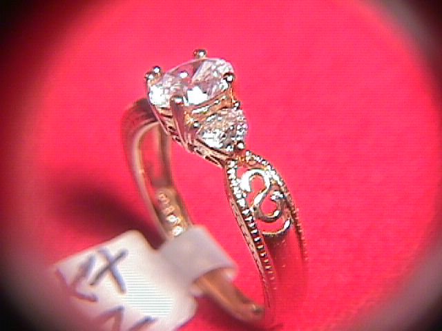 14K Solid Gold & CZ Ladies Ring Size 7