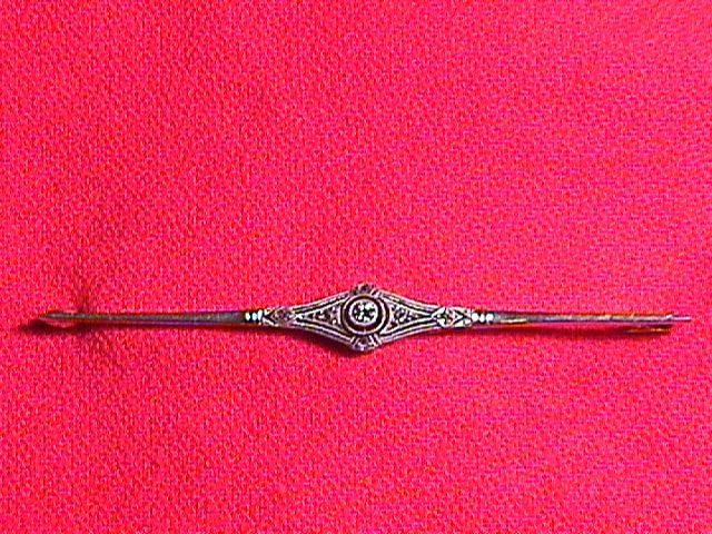 Victorian Bar Pin Platinum Topped Gold & Diamonds
