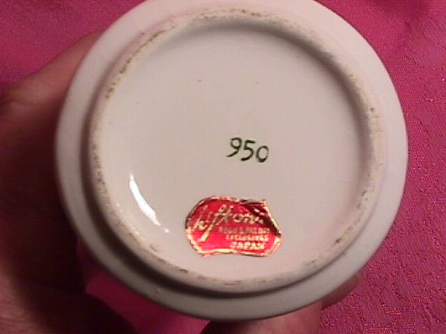 Lefton China