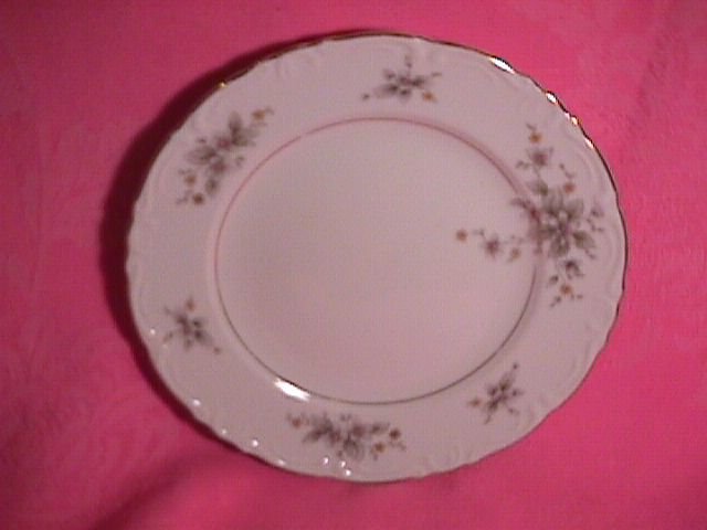 Royal M By Meito Fine China