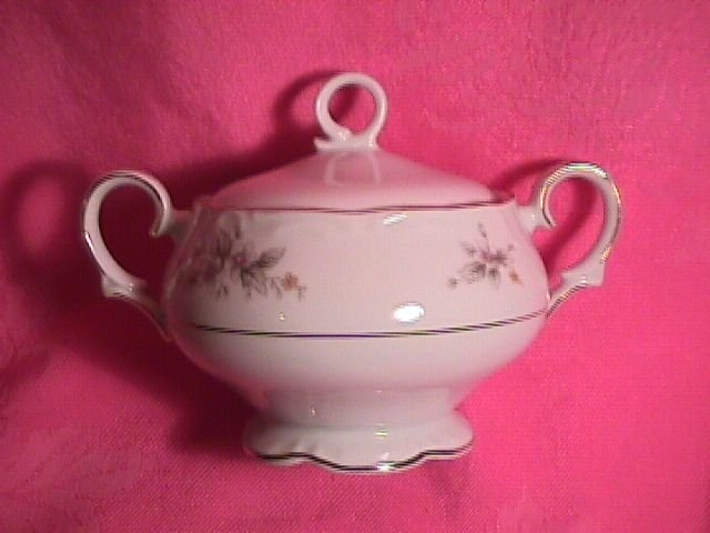 Royal M By Meito Fine China