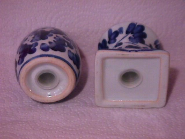 Delft Blue Type Salt & Pepper Shaker