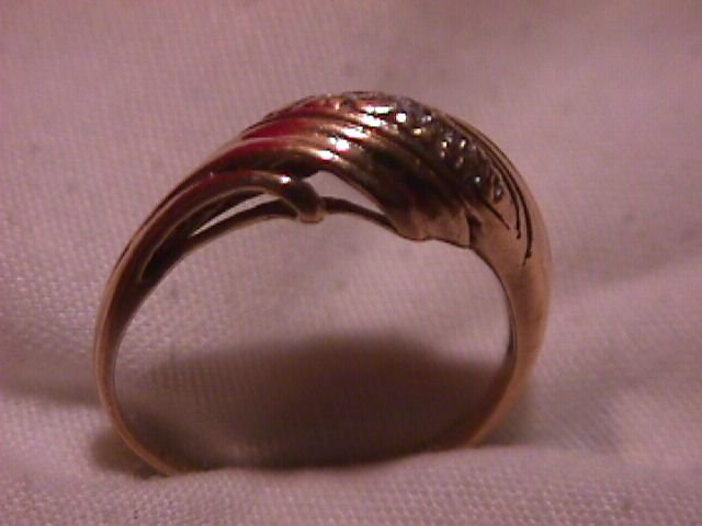10K Solid Gold and Diamond Swirl Style Ring