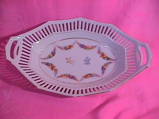 Schumann Bavaria Reticulated Oval Vegetable (Pattern #90)