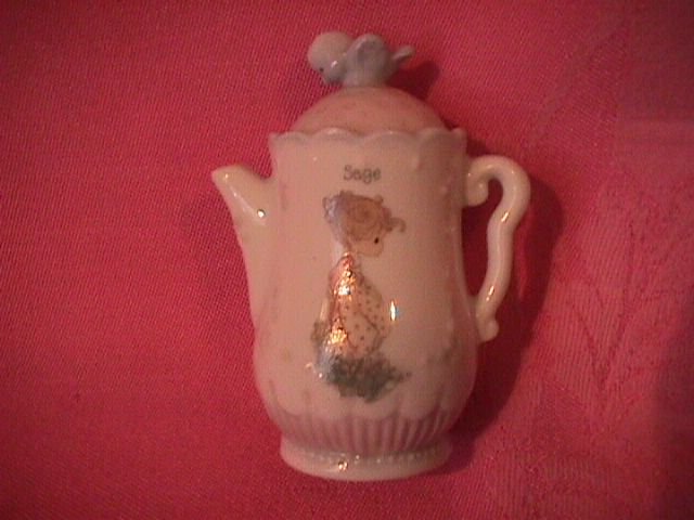 Enesco Precious Moments Spice Jar-Coffee Pot (Sage)
