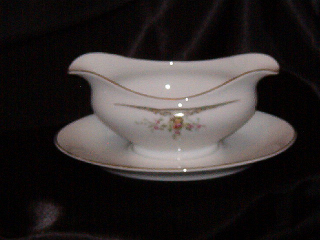 Paul Muller Albany Gravy Boat
