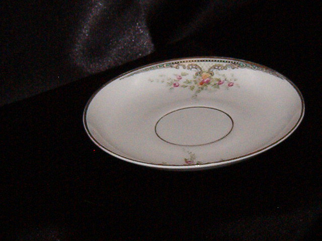 Paul Muller Albany Saucer