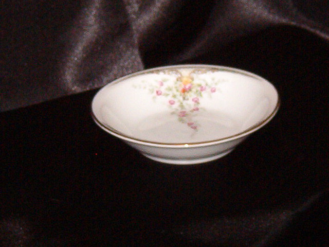 Paul Muller Albany Fruit Bowl