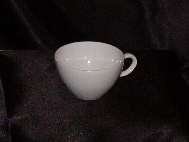Corning Centura White Coupe Cup