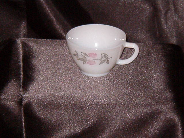 Federal Glass Co Clover Blossom Cup