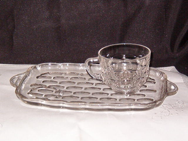 Federal Glass Yorktown Snack Plate & Cup