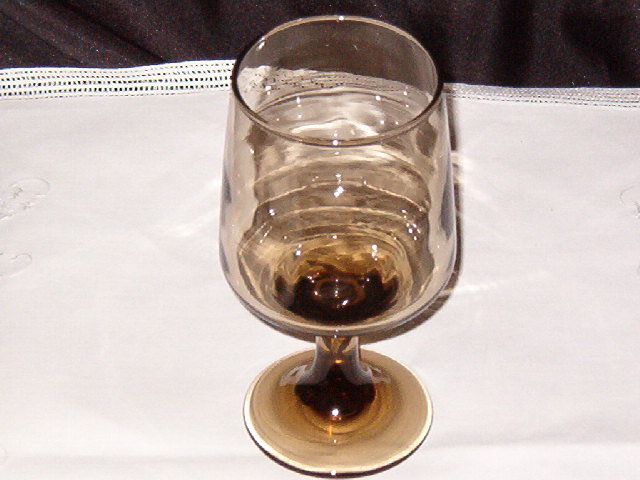 Libbey Rock Sharpe Tawny Accent Goblet