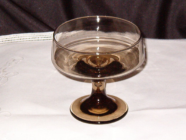 Libbey Rock Sharpe Tawny Accent Champagne