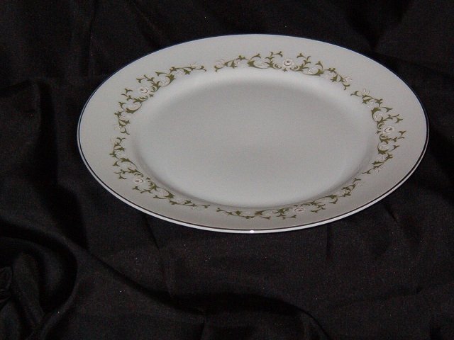 Sheffield Elegance Dinner Plate