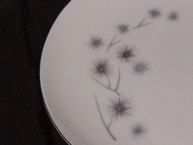 Creative Platinum Star Burst Bread & Butter Plate
