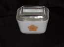 Pyrex Butterfly Gold Refrigerator Dish