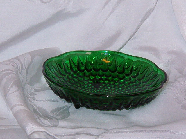 Anchor Hocking Forest Green 3 Toed Bowl