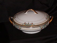 Meito Round Covered Vegetable