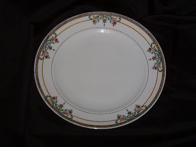 Meito China Dinner Plate