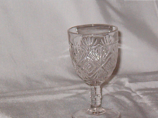 US Glass Diamond & Sunburst Wine