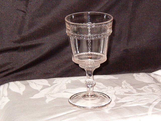 EAPG Goblet Jeweled Band