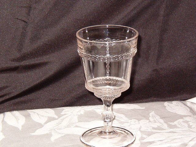 EAPG Goblet Jeweled Band