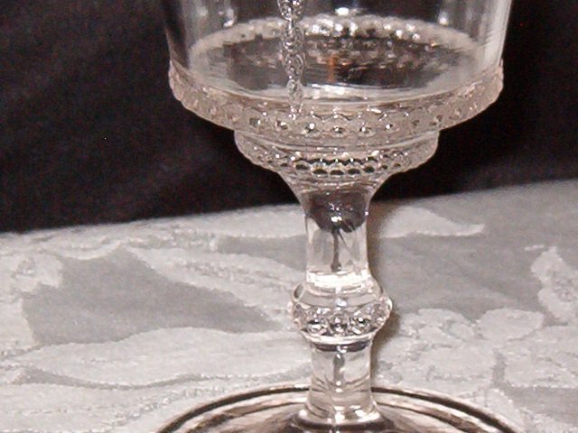 EAPG Goblet Jeweled Band