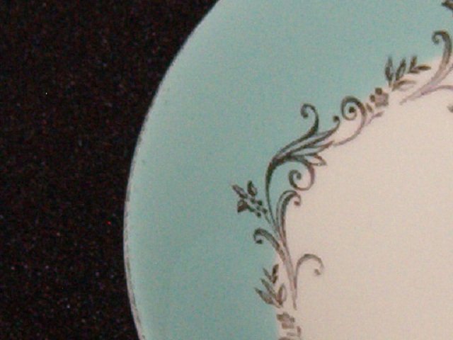 Lifetime China Gold Crown Fruit Bowl