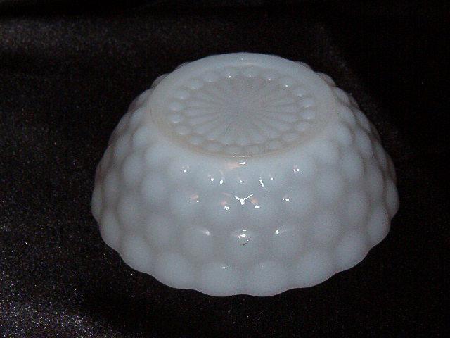 Anchor Hocking Bubble Milk Glass Fruit Bowl