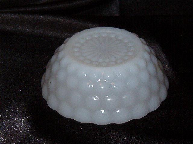 Anchor Hocking Bubble Milk Glass Fruit Bowl