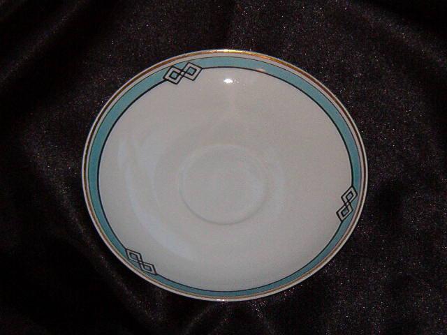 Meito Melbourne Saucer
