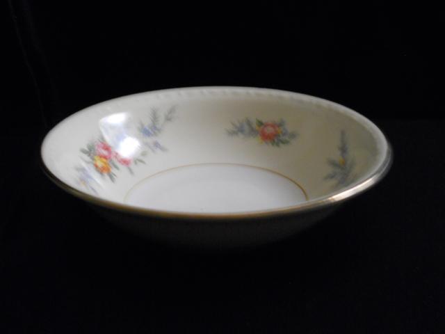 Homer Laughlin Cashmere Fruit Bowl