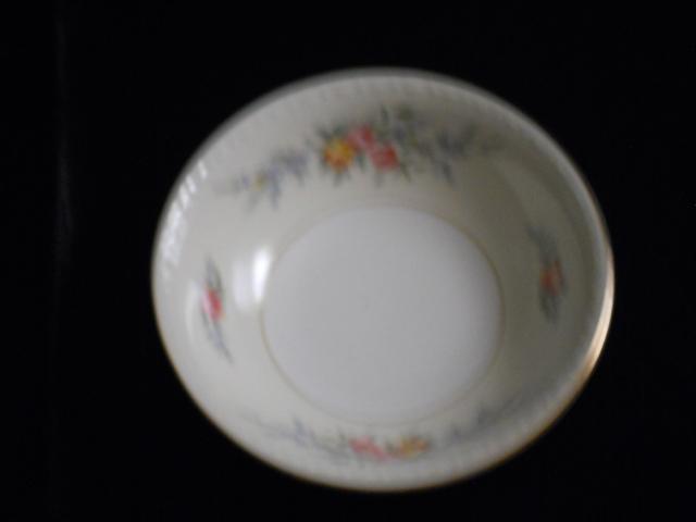 Homer Laughlin Cashmere Fruit Bowl