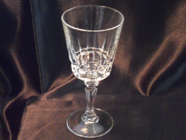 Cris D'Arques/Durand Chantelle Wine Glass