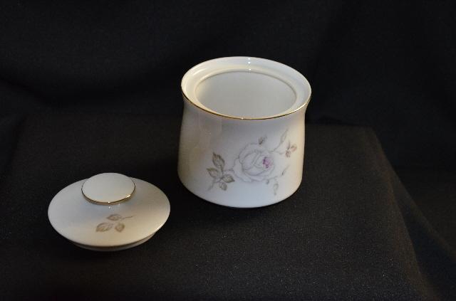 Johann Haviland Sweetheart Rose Sugar Bowl w/Lid