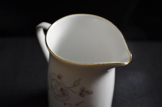 Johann Haviland Sweetheart Rose Creamer