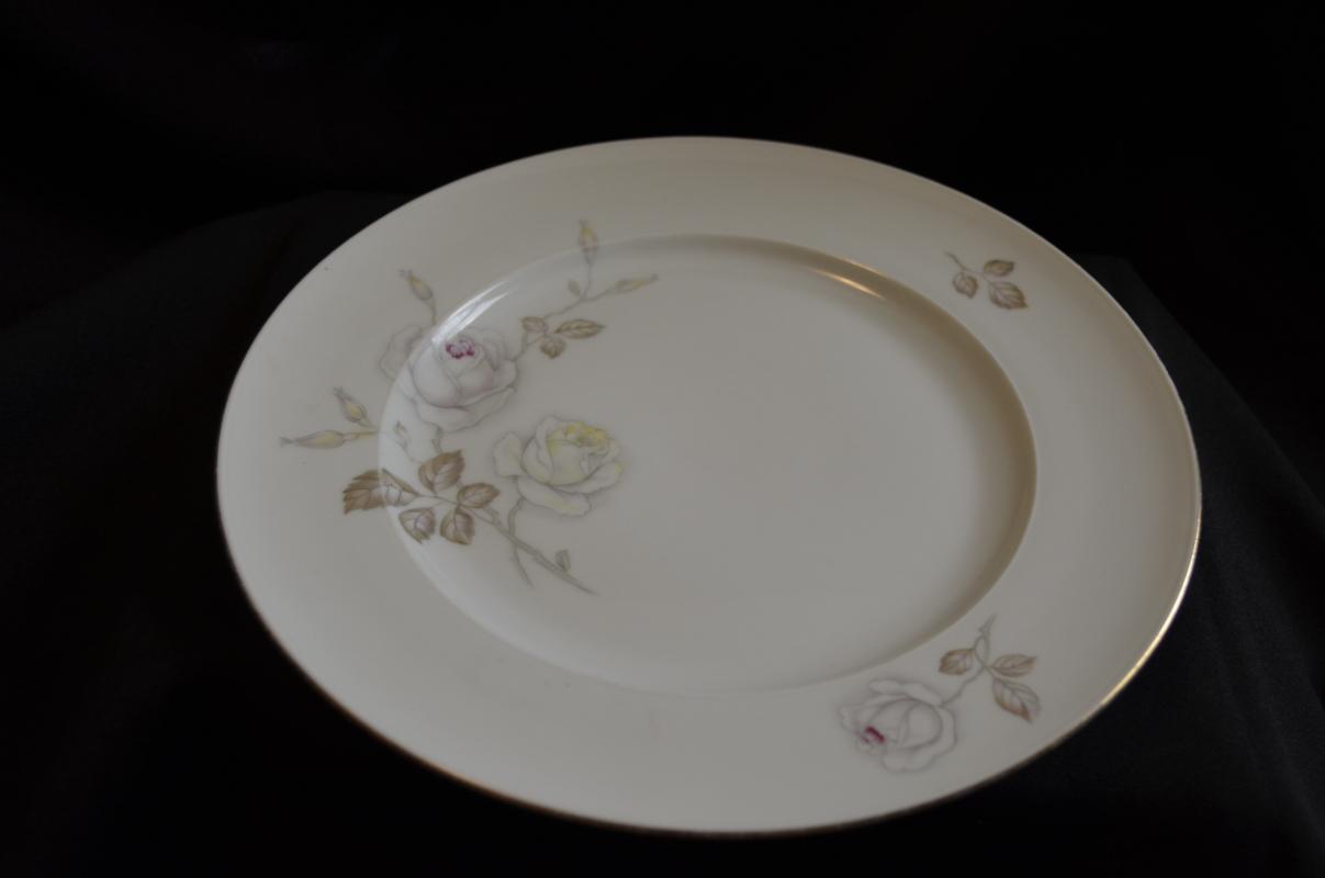 Johann Haviland Sweetheart Rose Dinner Plate