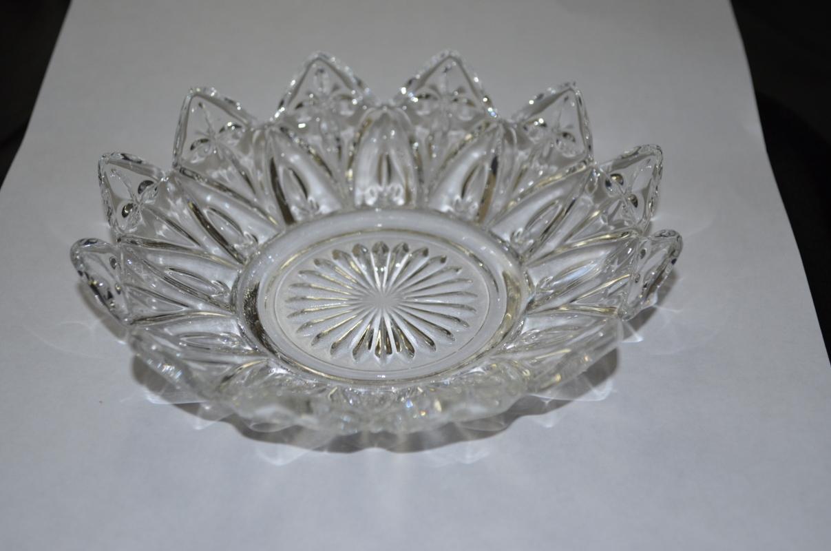 Federal Glass Petal Bowl
