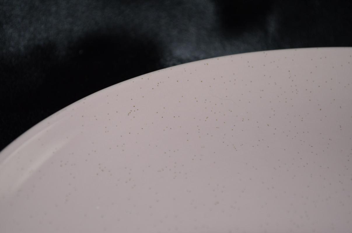 Taylor Smith Taylor Pebbleford Pink Oval Platter