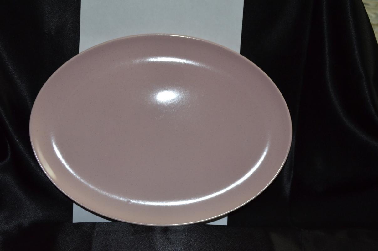 Taylor Smith Taylor Pebbleford Pink Oval Platter
