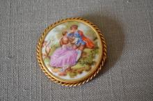 Vintage Limoges Porcelain Brooch Fragonard