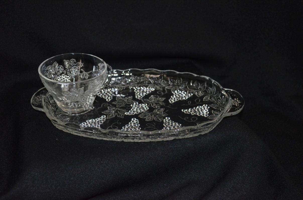 Anchor Hocking Vintage Clear Snack Set