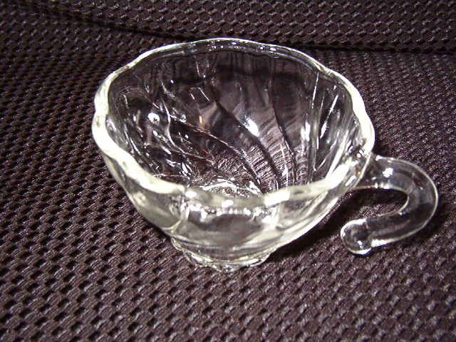 Hazel Atlas Colonial Swirl Shell Clear Punch Cup