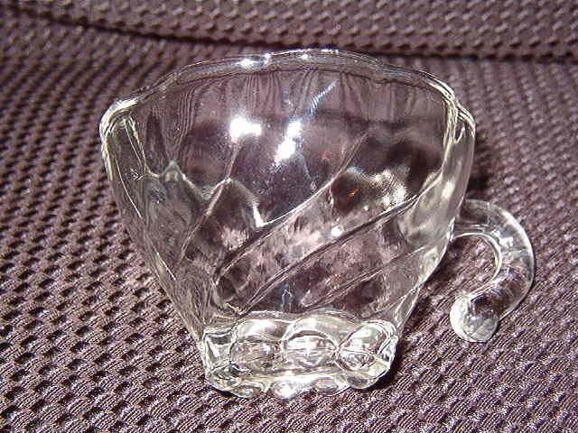 Hazel Atlas Colonial Swirl Shell Clear Punch Cup