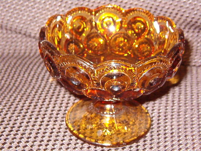 L G Wright Amber Moon & Stars Compote