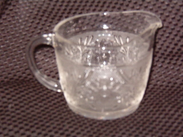 Anchor Hocking Sandwich Creamer