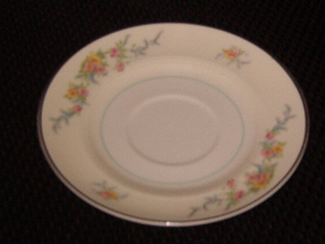 Salem Monticello Saucer