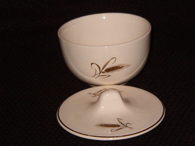 Salem China Royal Joci Sugar Bowl w/lid